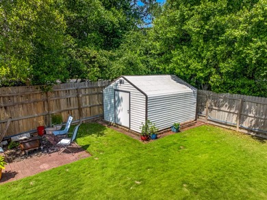 Seller offering $10k toward buyer closing costs, prepaids, or a - photo 50