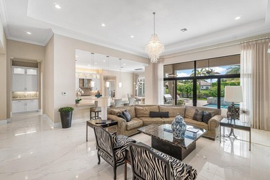 Exquisitely decorated by Brown Interiors, this sprawling one - photo 5