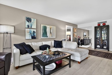 Enjoy easy living in this contemporary 3 bed, 2 bath garden - photo 10