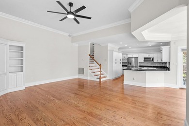 This is the One! Discover lakefront living in Plantation Point - photo 14