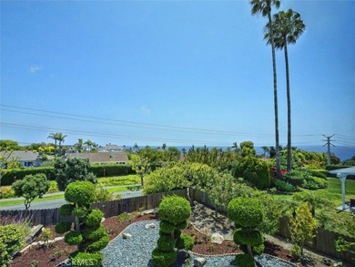 Nestled on a quiet, neighborhood friendly cul-de-sac, this - photo 17