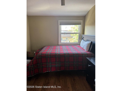LOCATION, LOCATION!! THIS ONE FAMILY EXTRA WIDE END-UNIT - photo 18