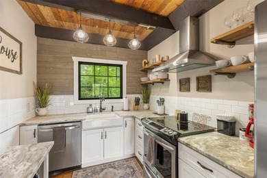 Experience elevated mountain living in this beautifully restored - photo 24