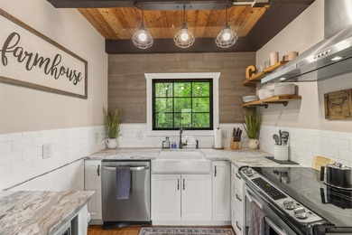 Experience elevated mountain living in this beautifully restored - photo 25