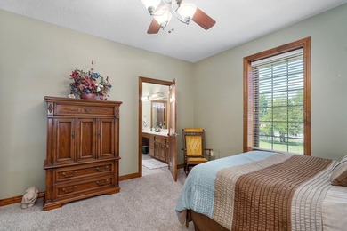 This extraordinary estate near beautiful Fellows Lake was built - photo 30