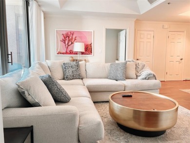 Sophisticated High-Rise Living with Preston Hollow Views-