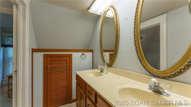 Own a piece of historic Old Linn Creek with this beautiful and - photo 24