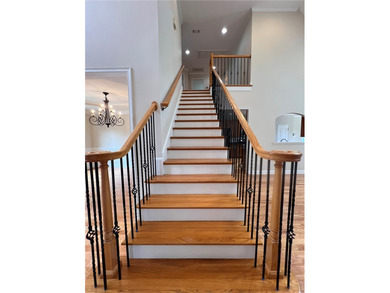 Welcome to this stunning 5 bedroom PLUS flex space home in - photo 33