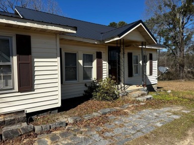 Lake Home For Sale in Abbeville, South Carolina