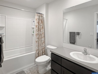 Open House 1/23/26 3-5PM This beautifully upgraded Cambridge