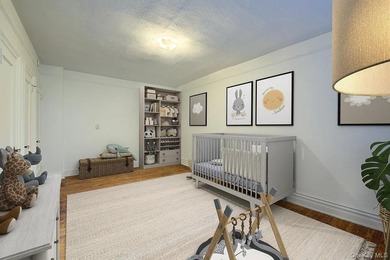 THE UNIT: Welcome to #4J - a sought-after, most-wanted floor - photo 39