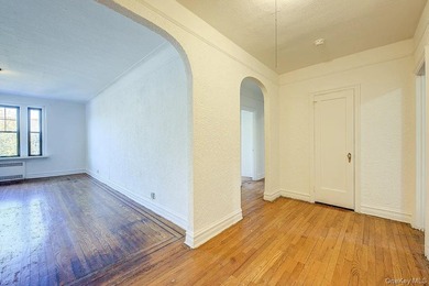 THE UNIT: Welcome to #4J - a sought-after, most-wanted floor - photo 40