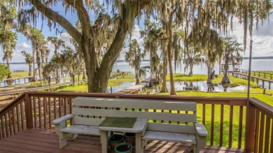 Lake Home For Sale in Melrose, Florida
