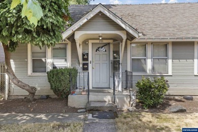 4 plex investor opportunity in central Salem with potential to