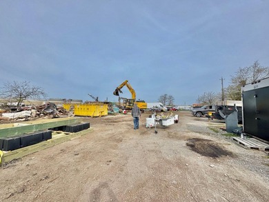 !Calling All Investors, Developers & End-Users!!! HUGE 1+ Acre - photo 14