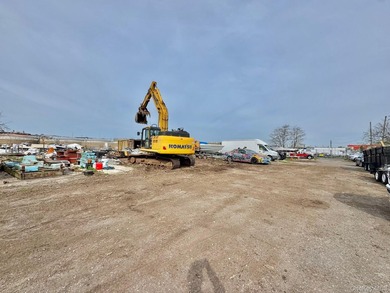 !Calling All Investors, Developers & End-Users!!! HUGE 1+ Acre - photo 18