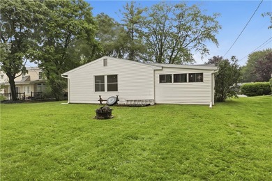 STILL AVAILABLE! Welcome to 23 Cross Gates! This fully renovated - photo 19