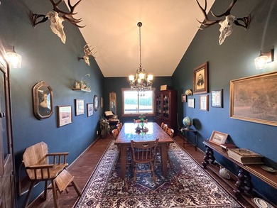 Custom built 2,820 sq. ft., 4 bedroom, 3 bath home on a peaceful - photo 30