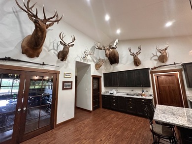 Custom built 2,820 sq. ft., 4 bedroom, 3 bath home on a peaceful - photo 31