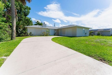 NEW LISTING IN PORT ST. LUCIE Welcome to this charming 3 | 2 - photo 3