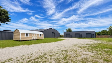 Prime Commercial Opportunity - Over 12,500 Sq. Ft. on 1.65 Acres - photo 10
