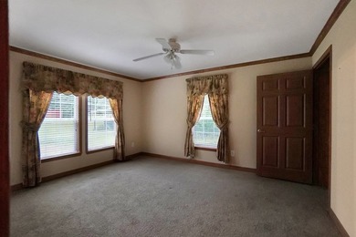 This loaded package offers 2.8 acres just outside city limits, 2 - photo 13