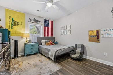 Step into this beautifully designed 4-bedroom, 2-bath home that - photo 26