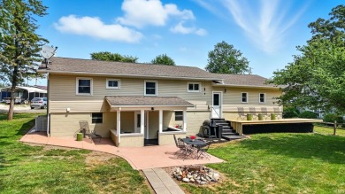 Lake Home For Sale in Wolcottville, Indiana