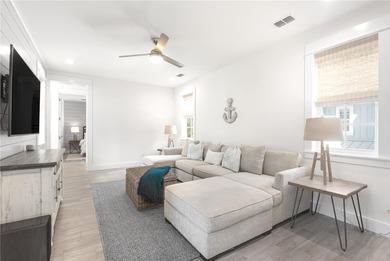 Ideally positioned one row in from the beach on one of - photo 15