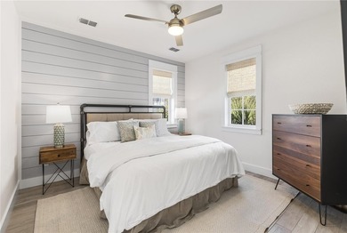 Ideally positioned one row in from the beach on one of - photo 18