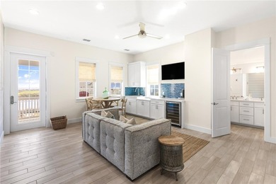 Ideally positioned one row in from the beach on one of - photo 22