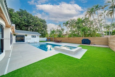 BEAUTIFUL NEWLY RENVATED RANCH HOME IN HOLLYWOOD! TASTEFULLY - photo 23