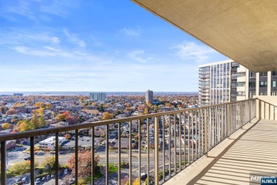 Spacious B-line corner unit at 200 Winston Towers boasts a prime