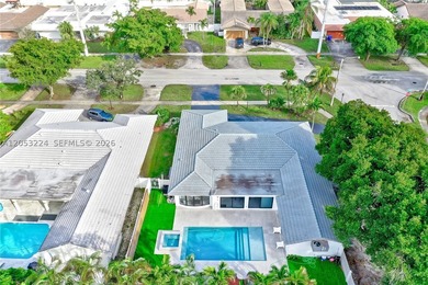 BEAUTIFUL NEWLY RENVATED RANCH HOME IN HOLLYWOOD! TASTEFULLY - photo 47
