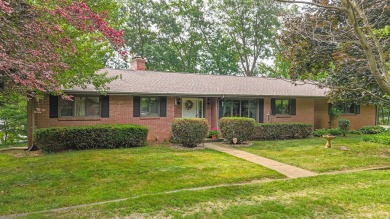  Home For Sale in Dowagiac Michigan