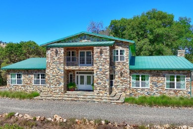 Submit all offers!!!Exquisite Estate House, Two homes and a - photo 3