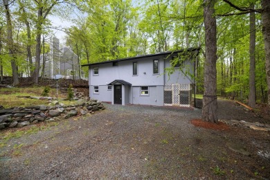 Lake Home For Sale in Coolbaugh Township, Pennsylvania