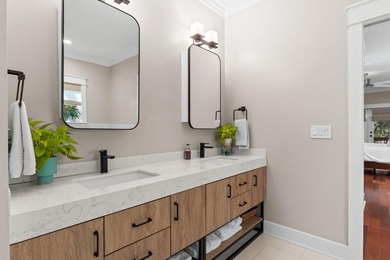 This 4bd PLUS carriage house is tucked away on a secluded - photo 33