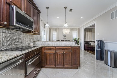 Welcome to 1 McClean Avenue, a beautifully renovated - photo 44