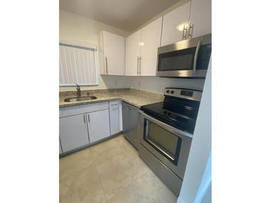 Major Price Reduction for a quick sale! TURN-KEY TOWNHOME - photo 7