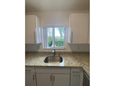 Major Price Reduction for a quick sale! TURN-KEY TOWNHOME - photo 10