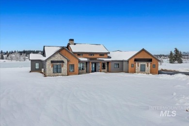 Lake Home For Sale in Mccall, Idaho