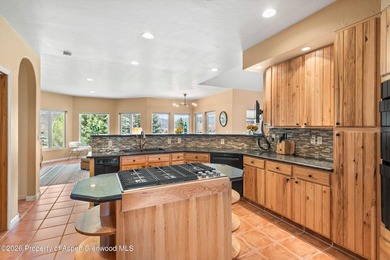 Welcome home to a comfortable Colorado lifestyle in this - photo 13