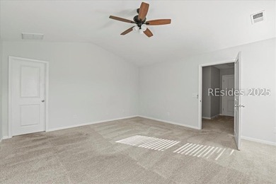 Stunning, move-in-ready 3-bedroom, 2.5-bath home in sought-after - photo 16