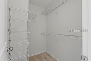 Stunning, move-in-ready 3-bedroom, 2.5-bath home in sought-after - photo 19