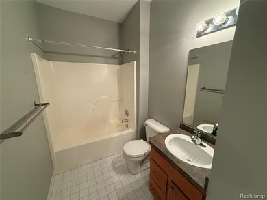 Welcome home to this beautifully maintained first-floor ranch - photo 19