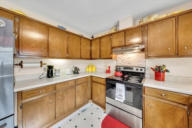 Looking for a large backyard in a quiet cul-de-sac? Or be within - photo 20
