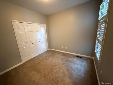 Welcome home to this beautifully maintained first-floor ranch - photo 21
