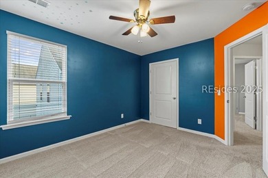Stunning, move-in-ready 3-bedroom, 2.5-bath home in sought-after - photo 23