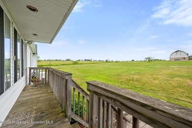 Properties like this do not hit the market often. Escape to your - photo 24